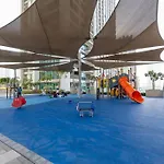 Maison Privee - Urban & Elegant Stay Just Steps From Burj Khalifa