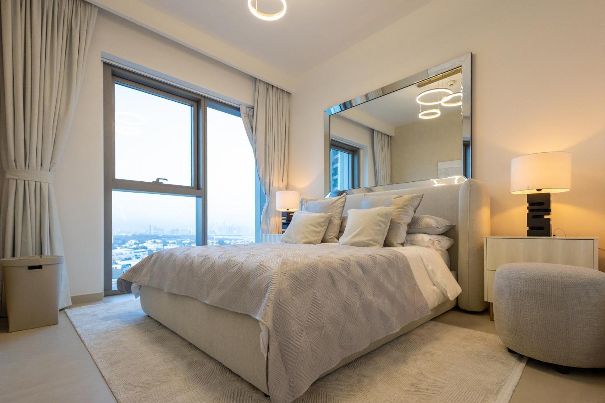 Maison Privee - Urban & Elegant Just Steps From Burj Khalifa Apartment Dubai